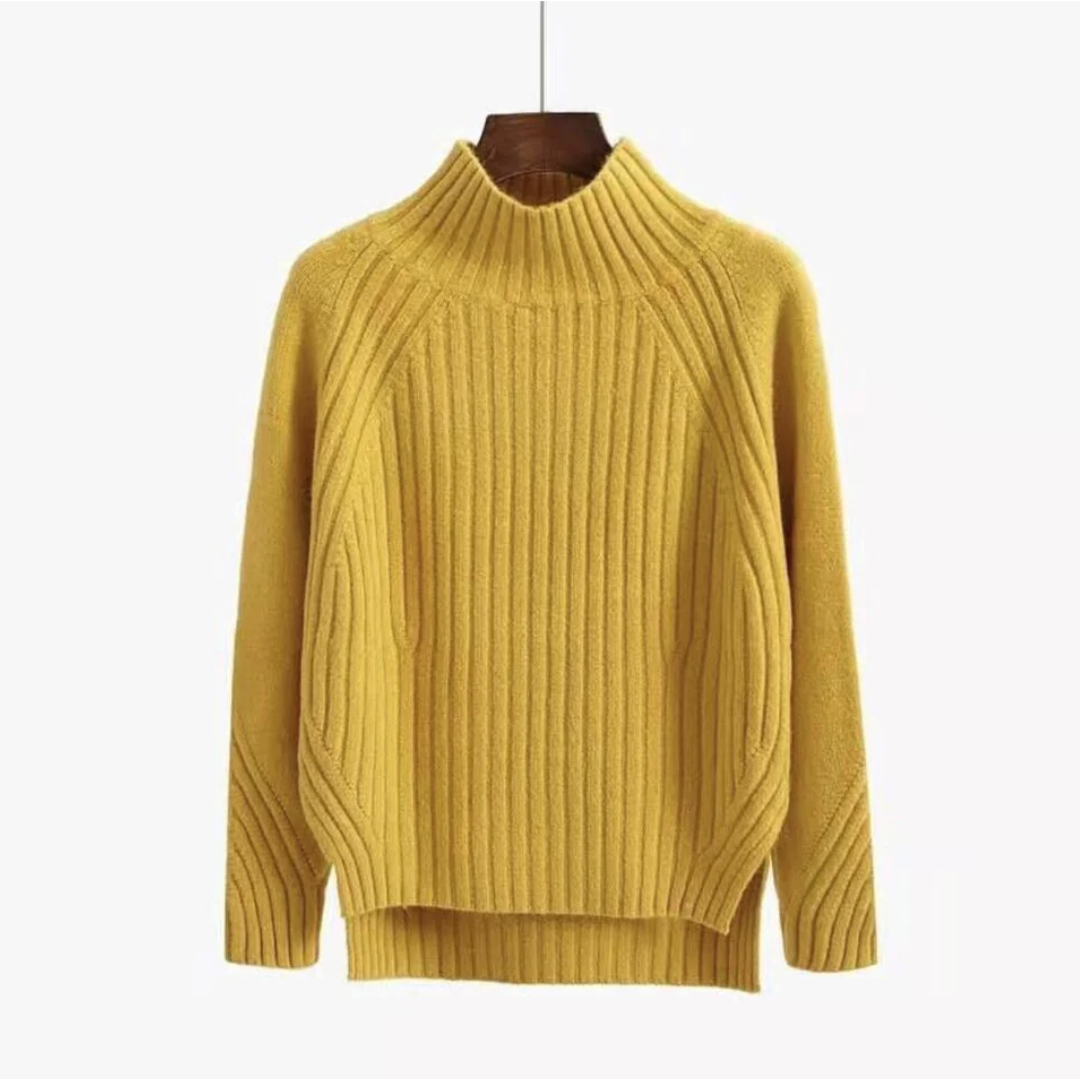 Elegant Women's Cardigan with Timeless Charm โ A Must-Have For Your Wardrobe