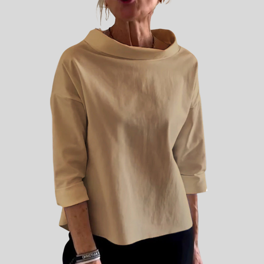 Elegant top with modern design to complete your look