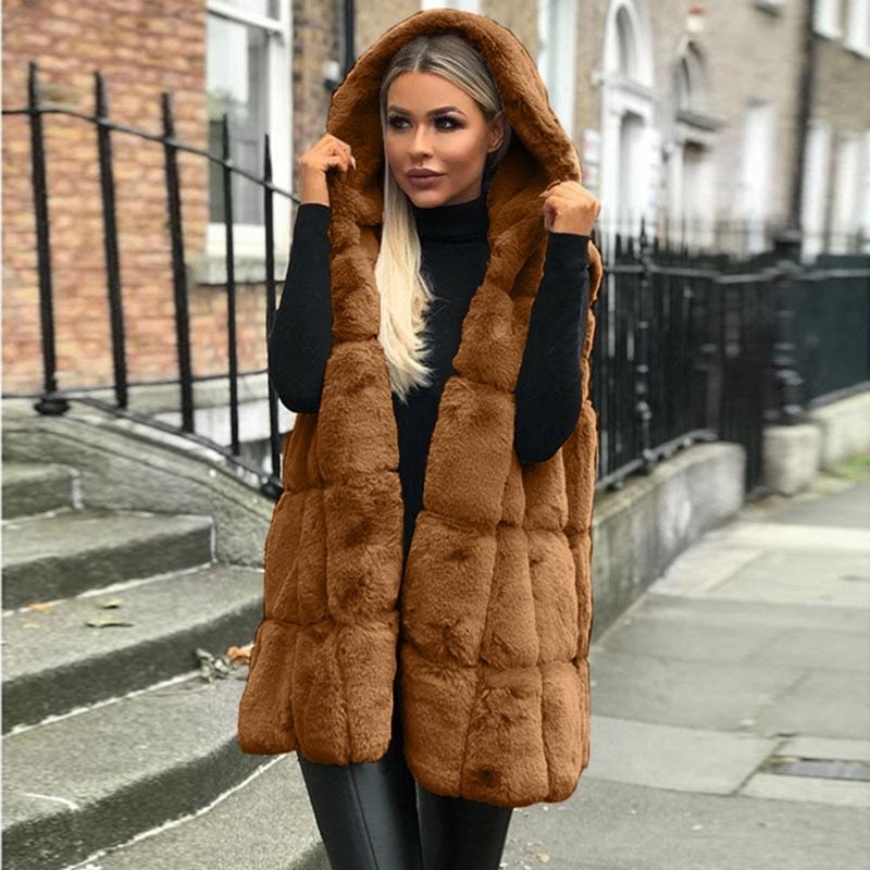 Elegant Teddy jacket for women with ultimate warmth and comfort - add style and coziness to your day