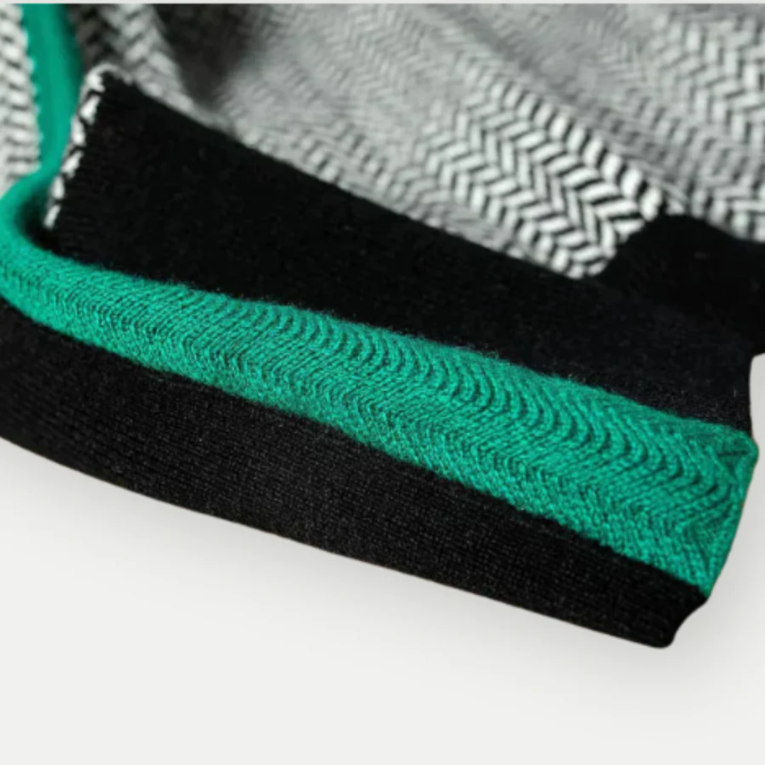 Stein for Women Close Fitted Modern Winter Sweater with Long Sleeve โ A Blend of Elegance and Comfort for a Unique Style