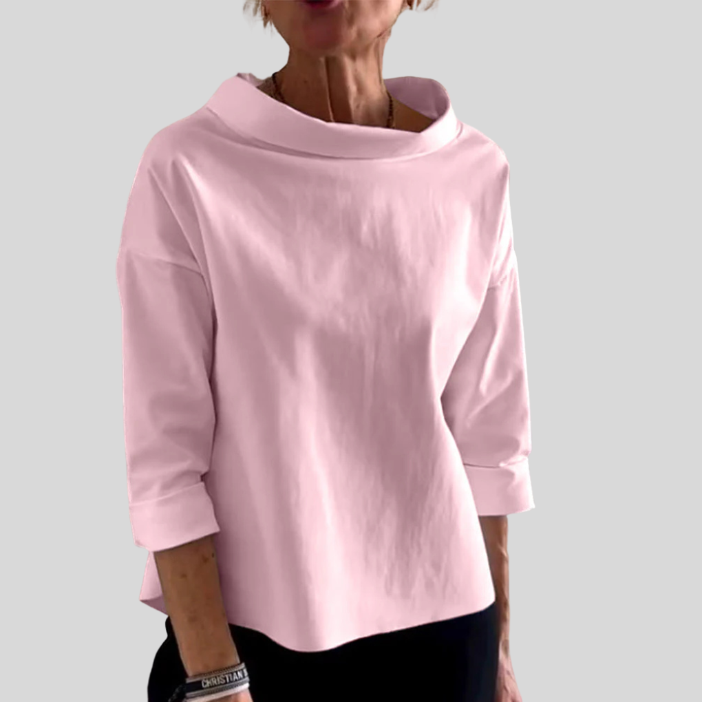Elegant top with modern design to complete your look