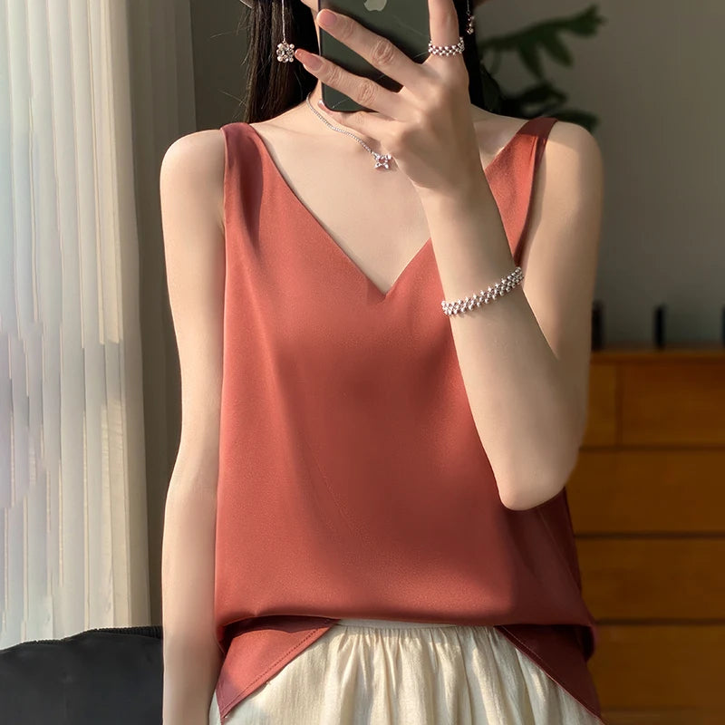 Women's Top Maskil - Stunning Design and Unmatched Softness