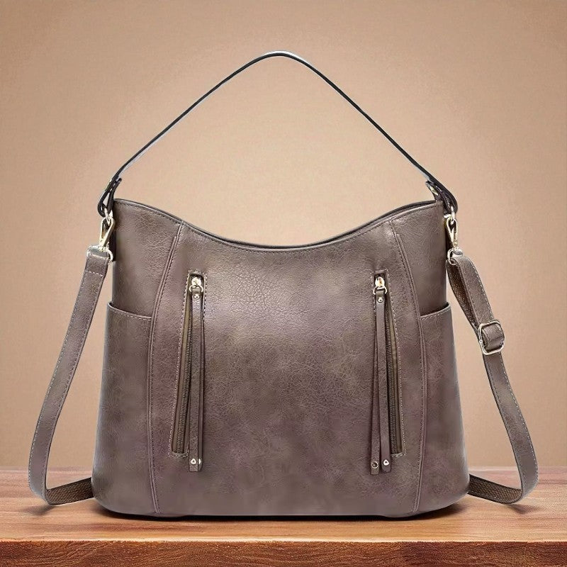 Vintage Georgia shoulder bag with an elegant touch and timeless memory