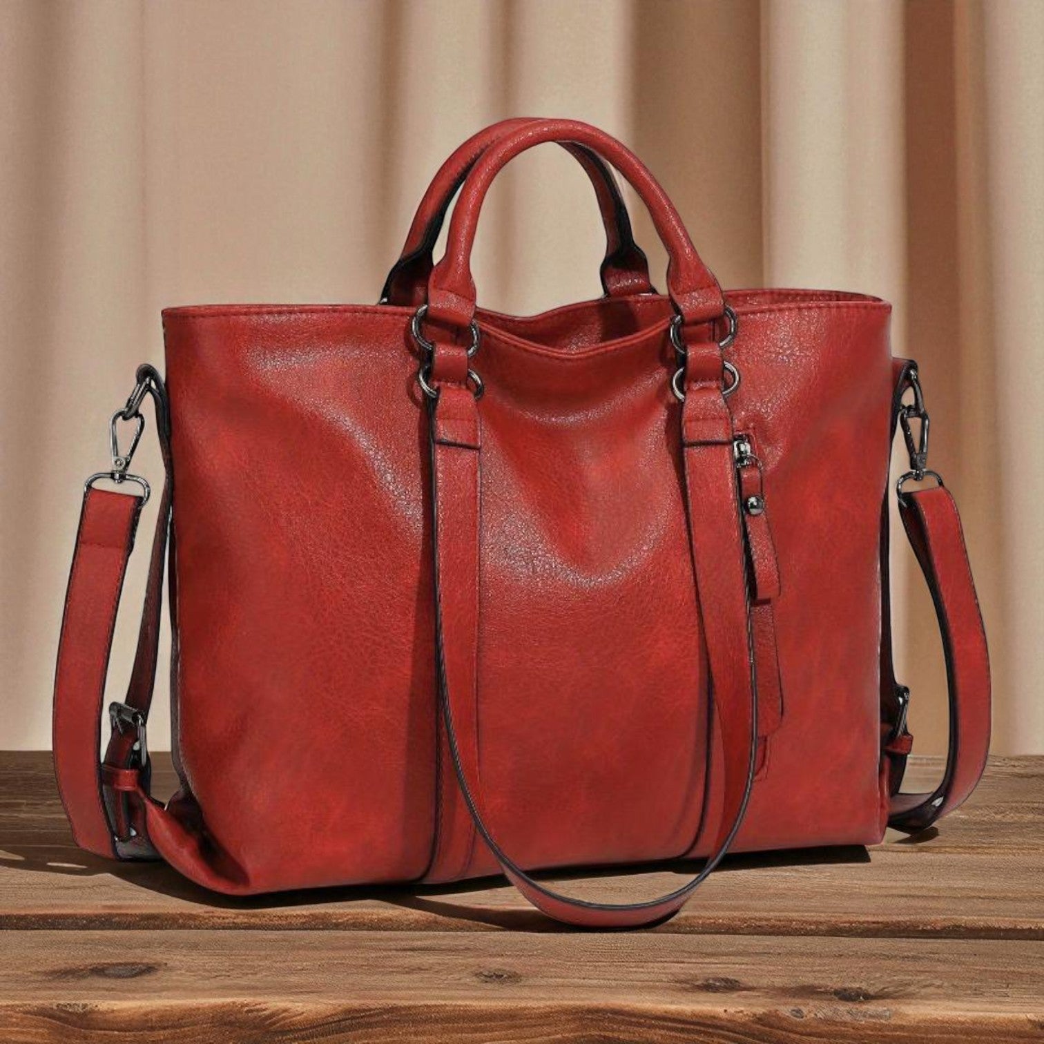 Charlotte Vintage Tote Bag in Classic and Elegant Design