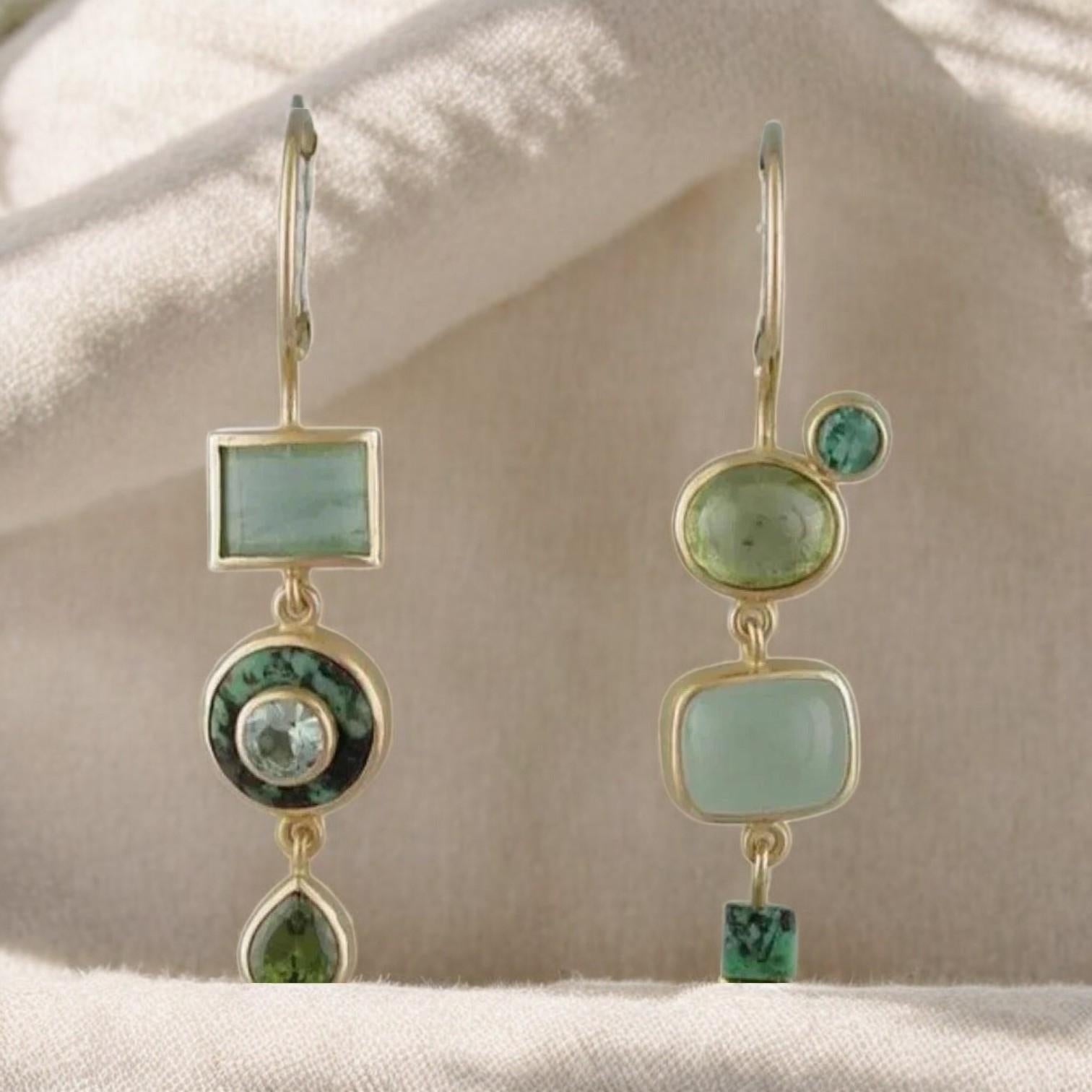 Vintage-style Green Pendant Earrings by Emily