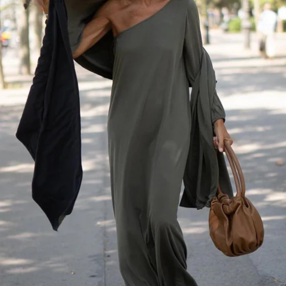 Aiden - Elegant One-Shoulder End Dress that Sends a Stylish Vibe