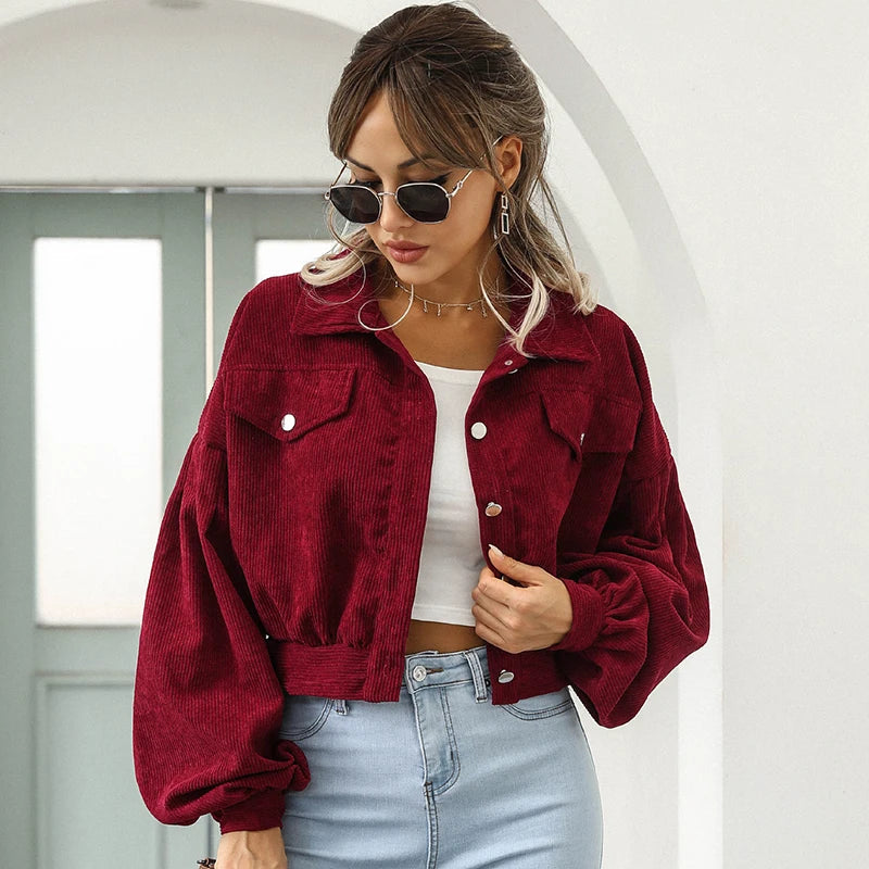 Cordela | Lightweight and comfortable jacket with a modern design for any occasion