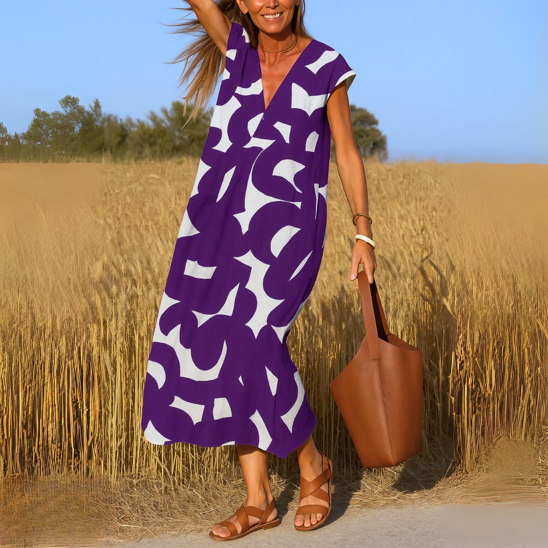 Comfortable and warm bathrobe with star printed design, perfect for pampering and comfort