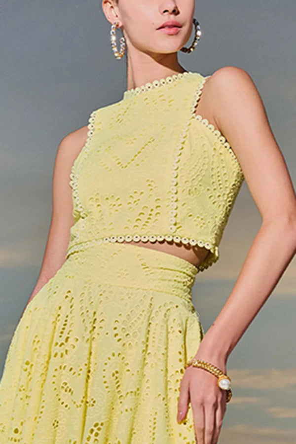 Elegant Cropped Blouse with Lace and Monogram Beads - Luxurious and Elegant Design from Paris