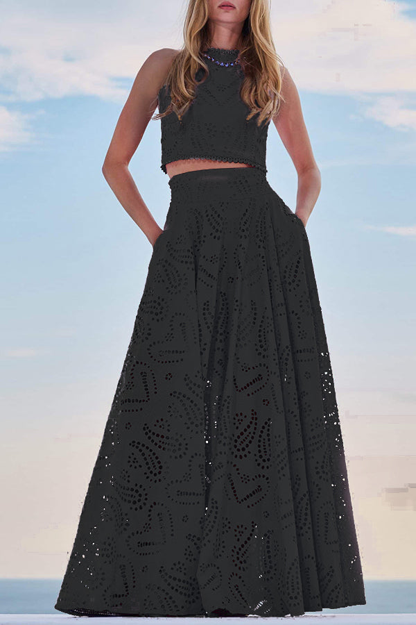 Elegant Cropped Blouse with Lace and Monogram Beads - Luxurious and Elegant Design from Paris