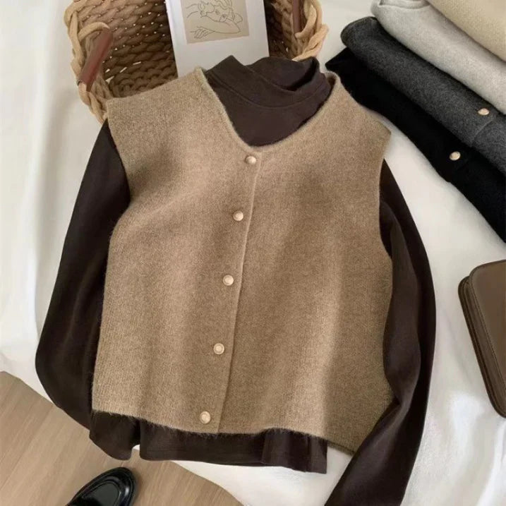 Light and Elegant Sleeveless Feather Vest for Women - The Perfect Springwear