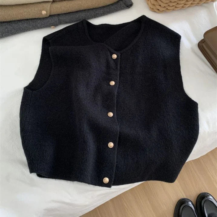 Light and Elegant Sleeveless Feather Vest for Women - The Perfect Springwear