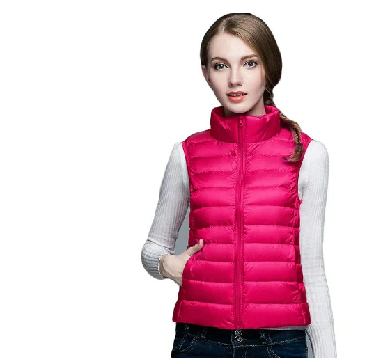 Leontine Daman Sleeveless Tank Top - The Perfect Winter Combination of Style and Warmth