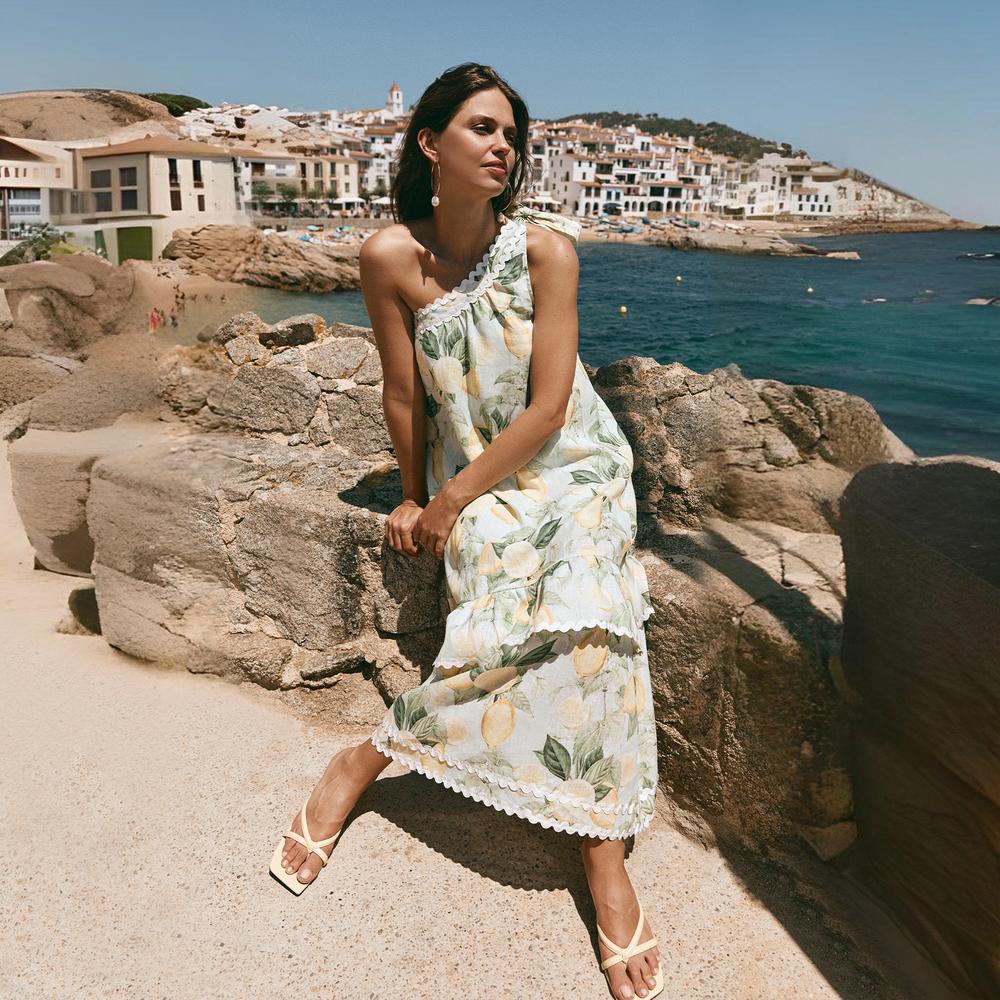 Goodbye Dress with Lemon Flower Pattern - Cheerful and Elegant Design for the Perfect Dress