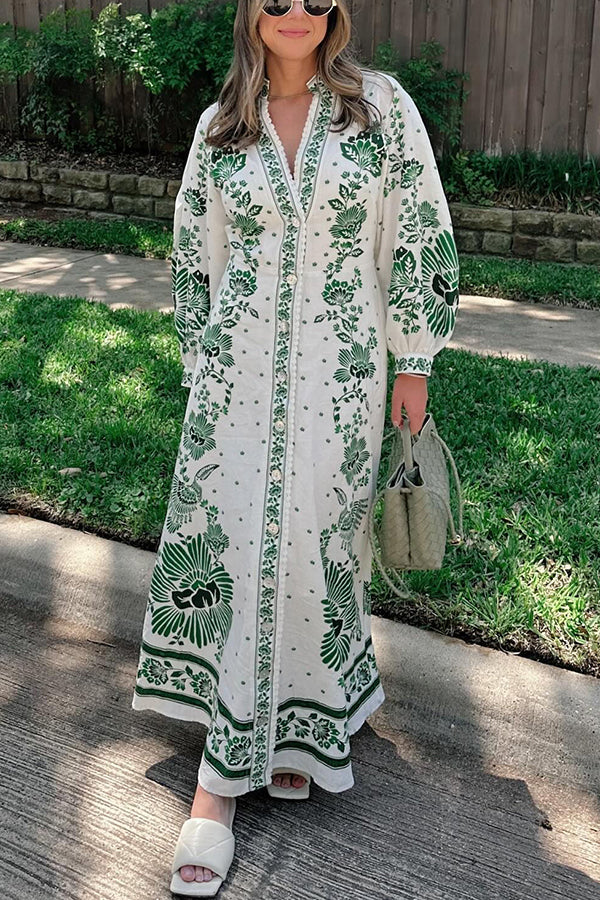 Elegant Maxi Dress with Botanical Design - A Natural and Stunning Addition for a Perfect Look