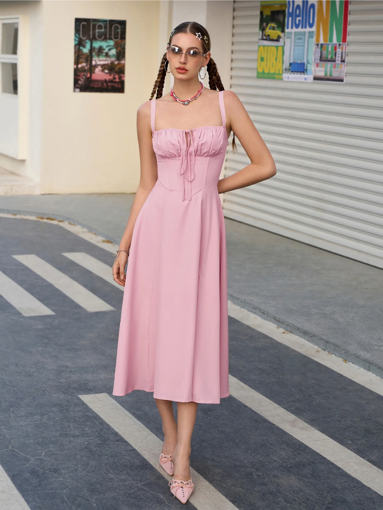 Elegant Bustier Dress with Lace Side and Adjustable Straps β A Must-Have for Special Occasions