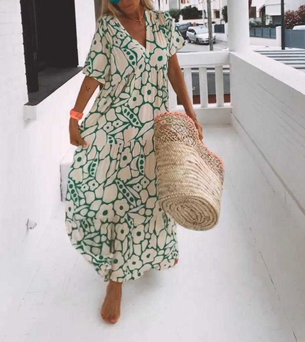 Elegant Women's Dress by Sanne in a Short Design for a Sleek and Stunning Style