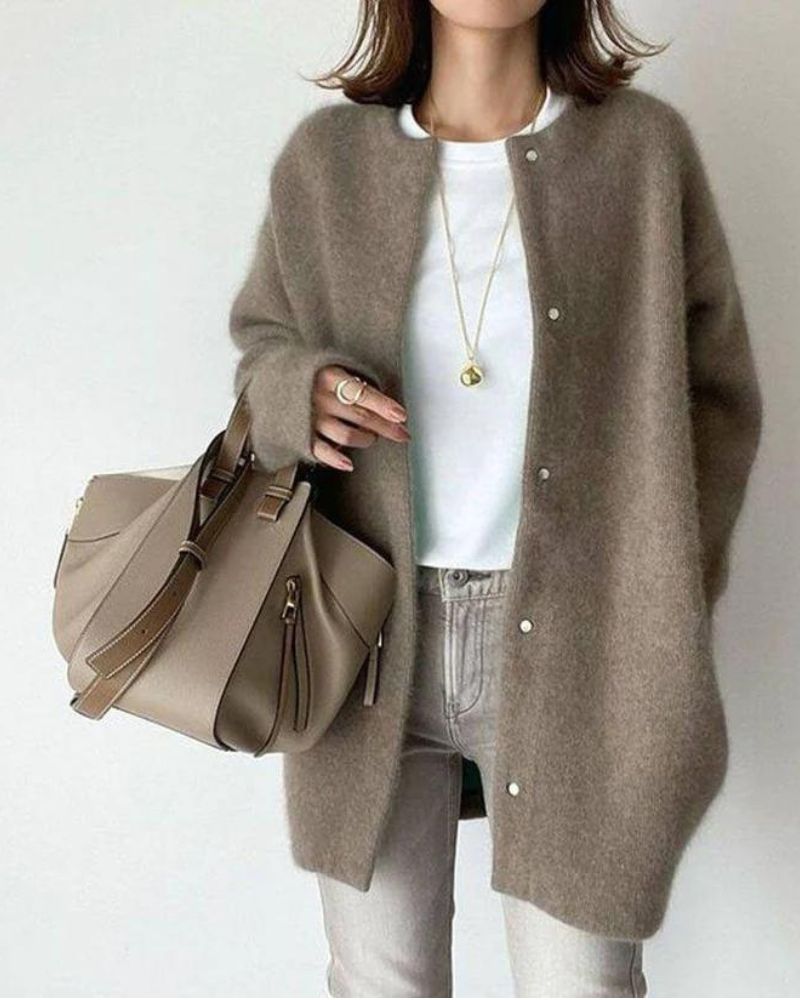 Varenna | High-Quality Knit Sweater for an Elegant and Impressive Look
