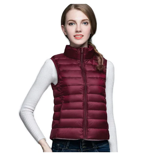 Leontine Daman Sleeveless Tank Top - The Perfect Winter Combination of Style and Warmth