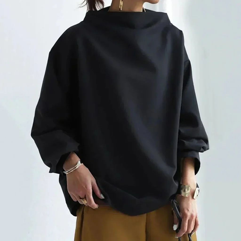 Elegant Women's Top in Minimalist Style โ Perfect Classic Black Look