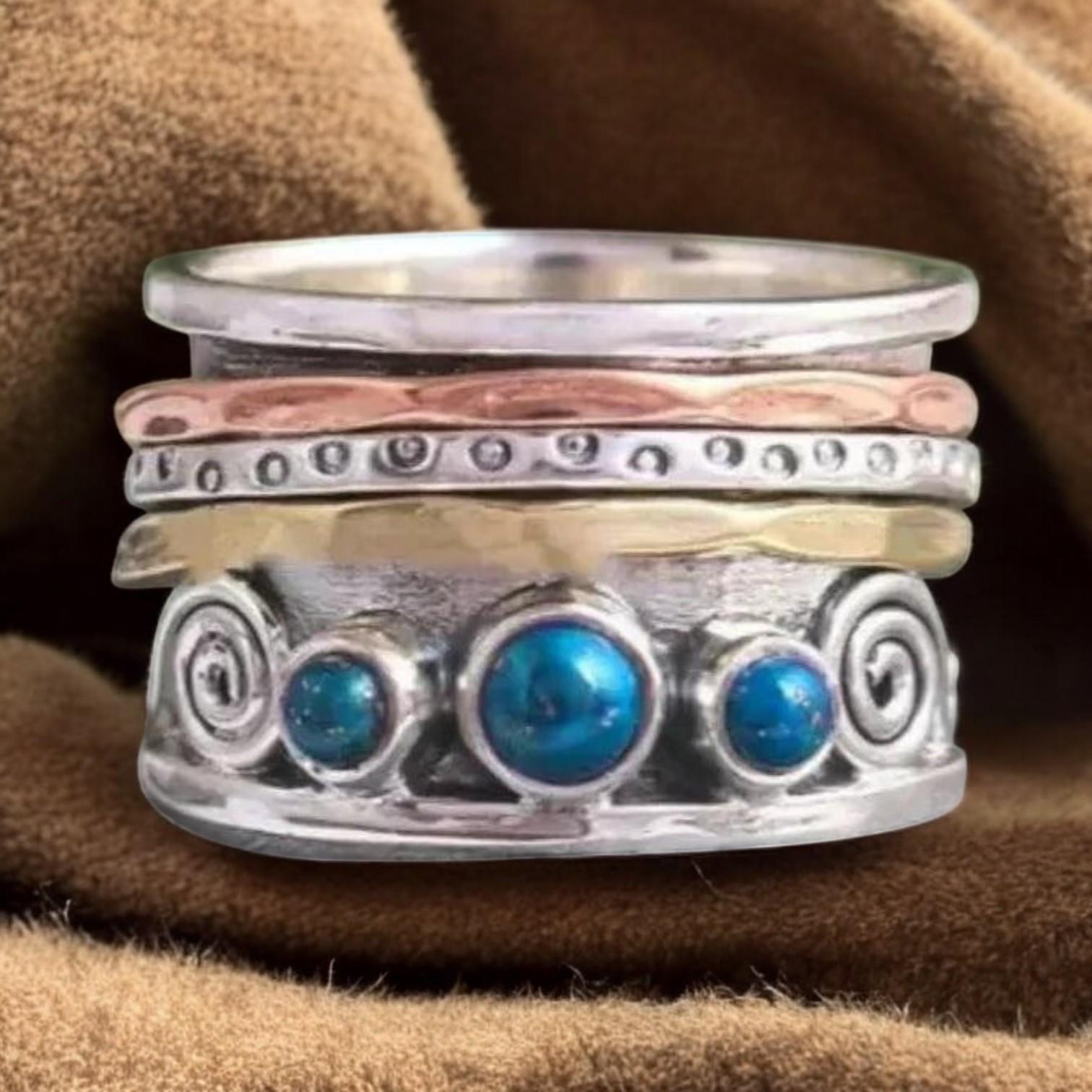 Dorothy β Stunning Meditation Ring with Sapphire Stone for Calmness and Comfort