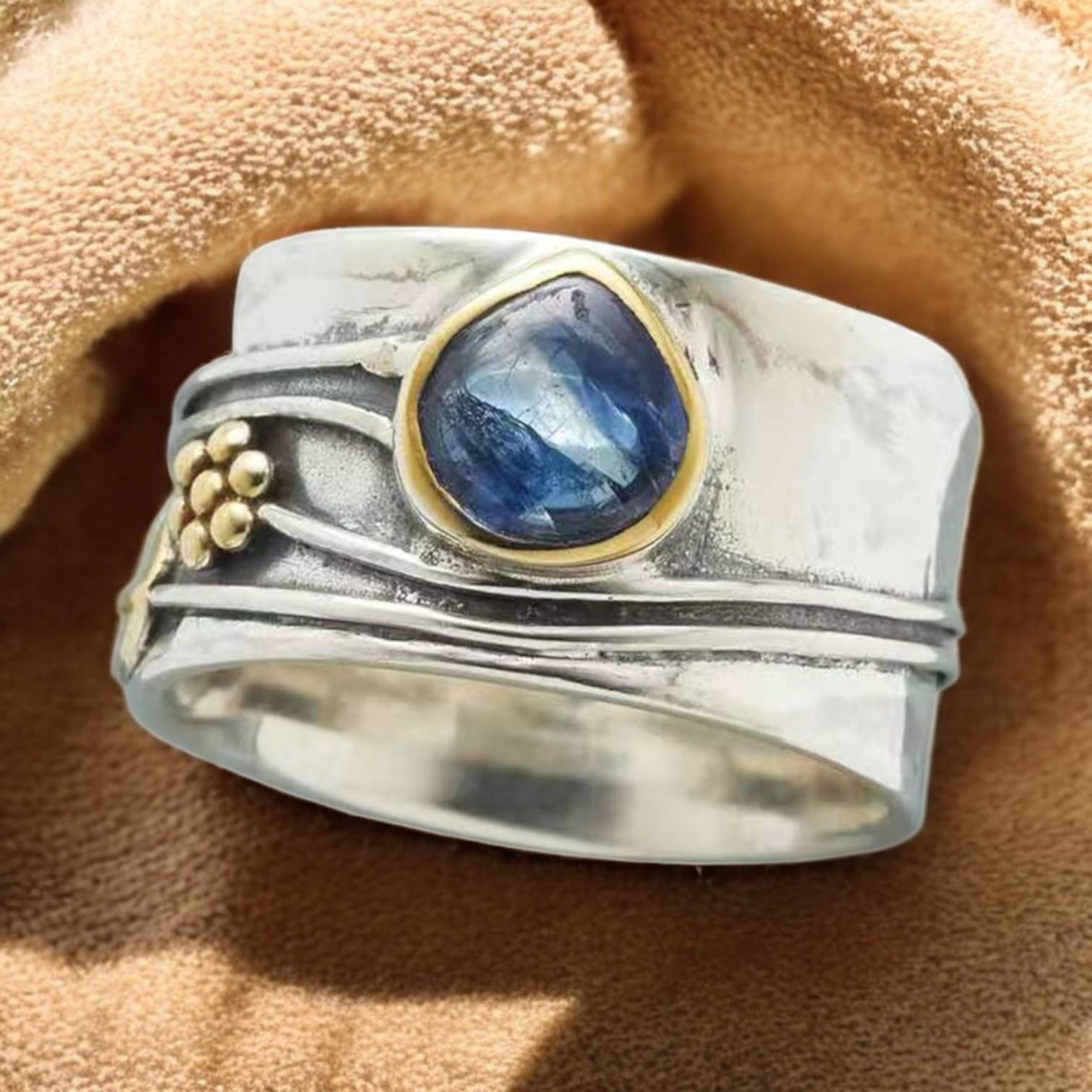 Netherlands - Relaxing Meditation Ring with Gemstones in Bohemian Style
