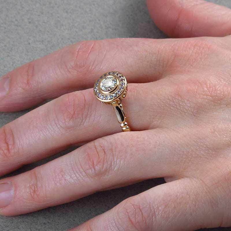 Cameron โ Designer Rings in Gold and Mazarconia in Unique Vintage Style