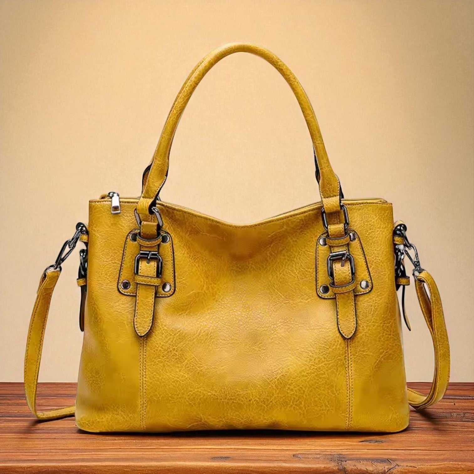 Elegant and Luxurious Shoulder Bag from Siena โ Perfect Style for Any Occasion