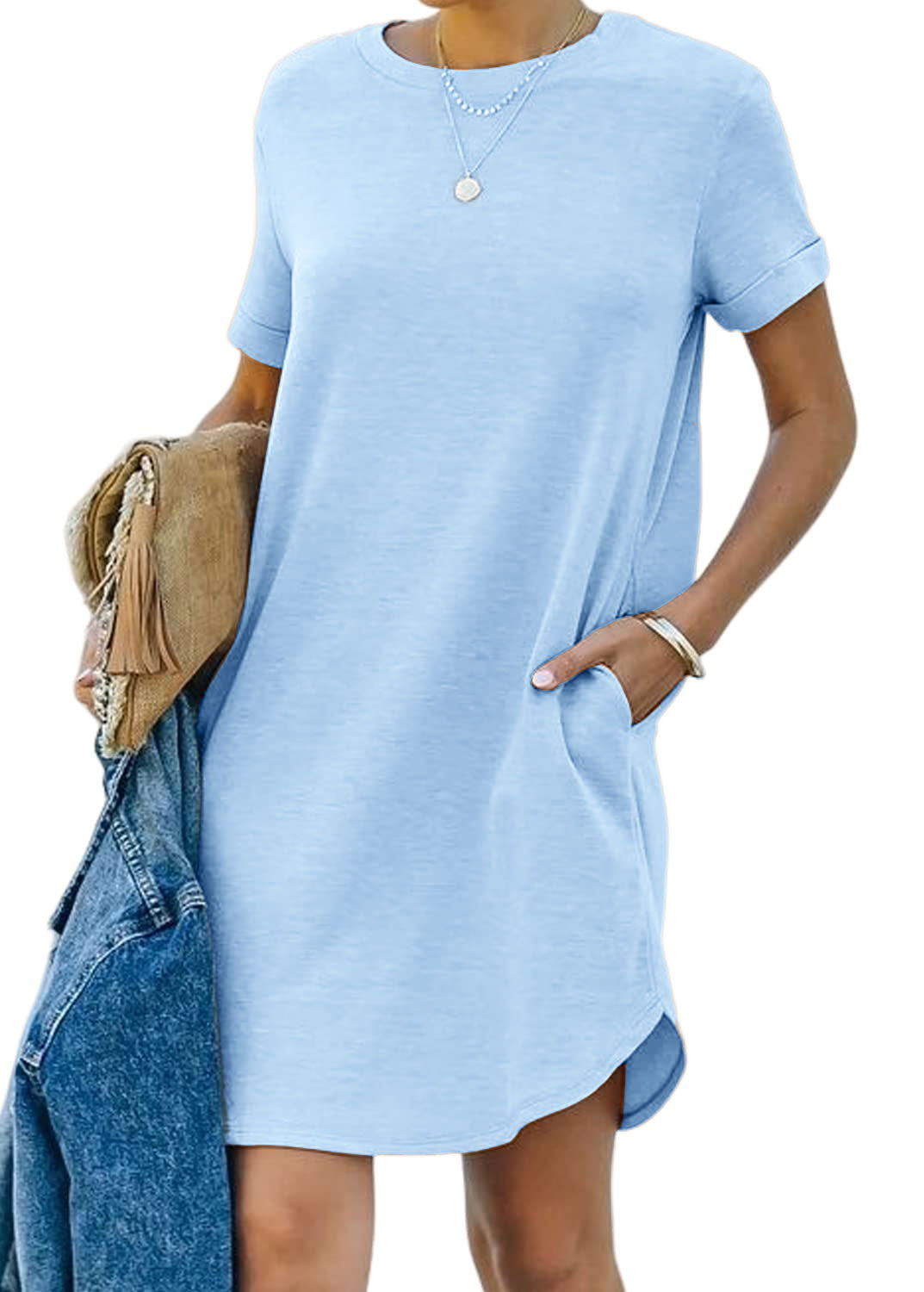 Lisa - Short and comfortable T-shirt dress with practical pockets for everyday wear
