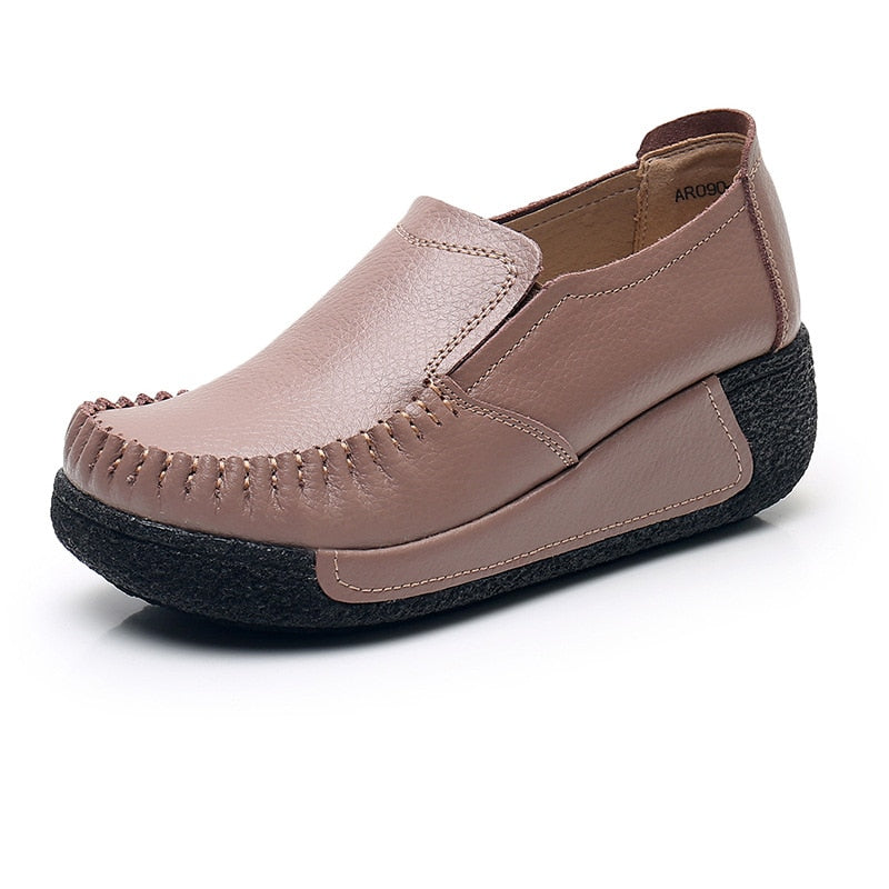 Stylish flat orthopedic moccasins for women for maximum comfort
