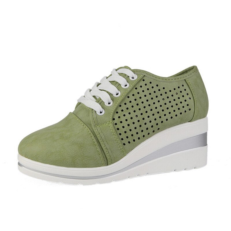 Orthopedic shoes with a special design and Sadma reinforcement for comfort and optimal support