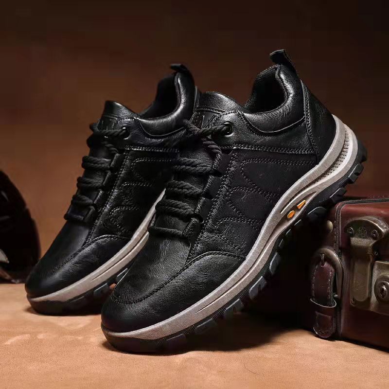 Stylish Comfortable Shoes with Excellent Grip for Secure and Comfortable Performance