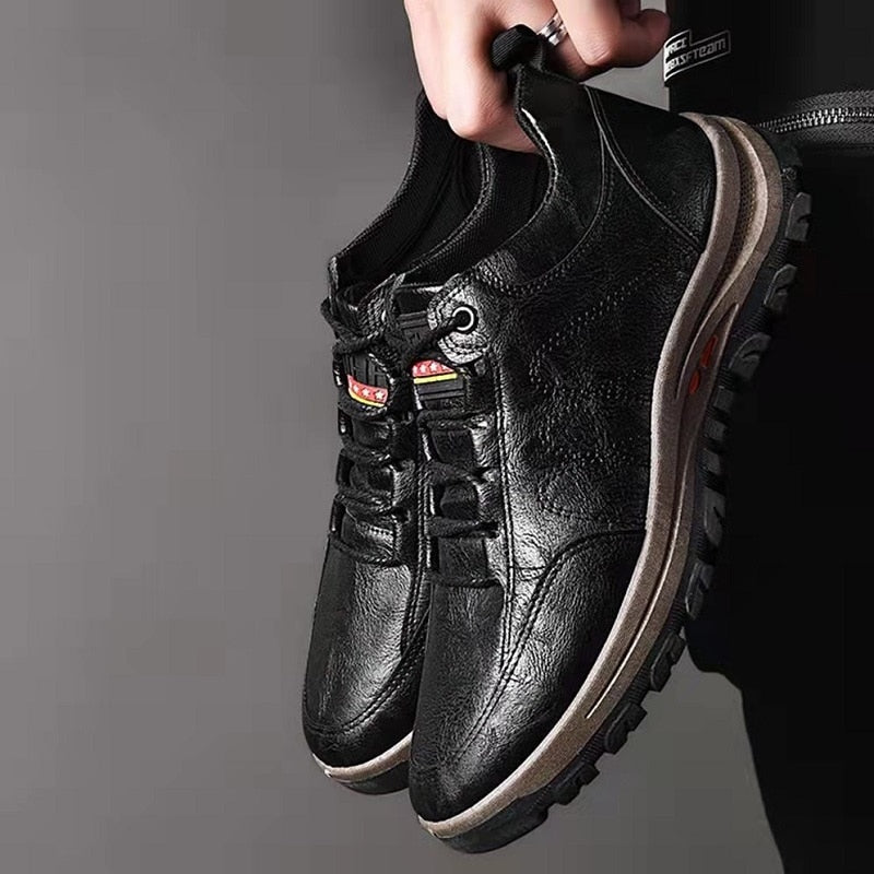 Stylish Comfortable Shoes with Excellent Grip for Secure and Comfortable Performance
