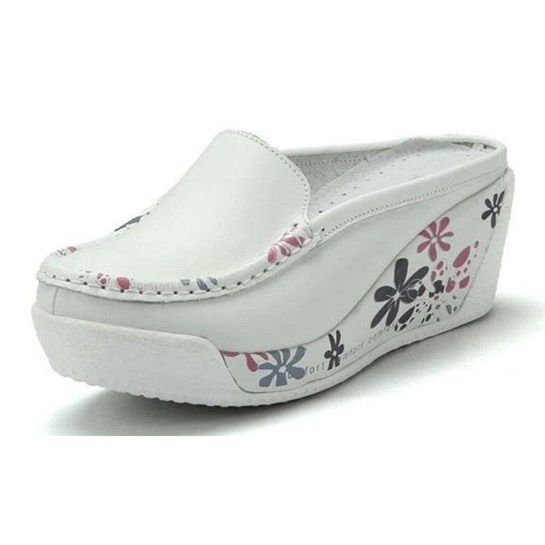 Elegant platform shoes with maximum comfort for exceptional women