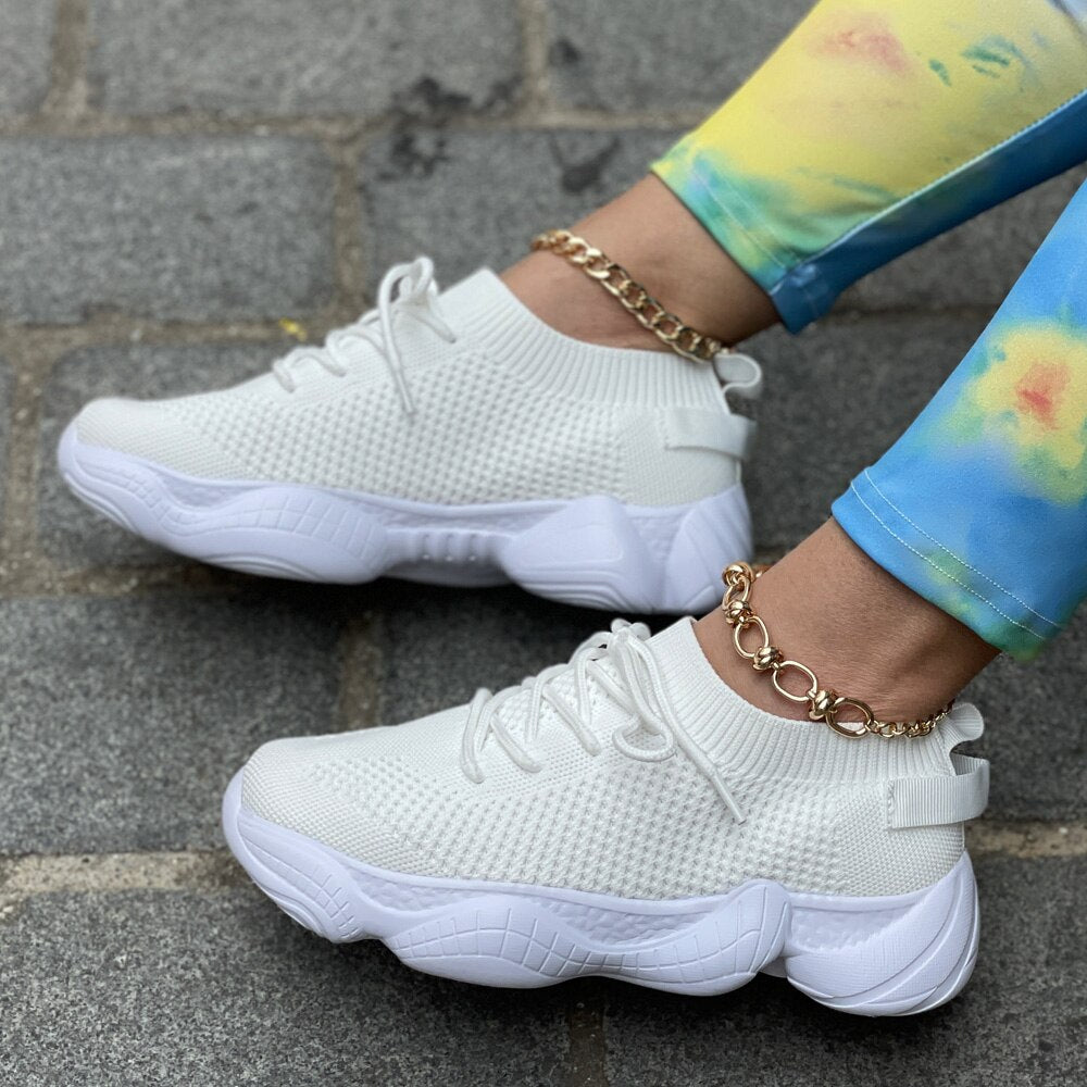 Women's Orthopedic Outdoor Sneakers with Laces β Comfortable and Stylish with Tracy