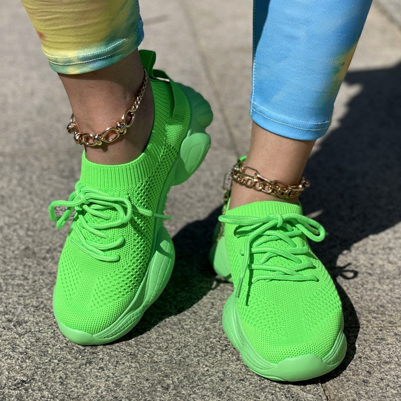 Women's Orthopedic Outdoor Sneakers with Laces β Comfortable and Stylish with Tracy