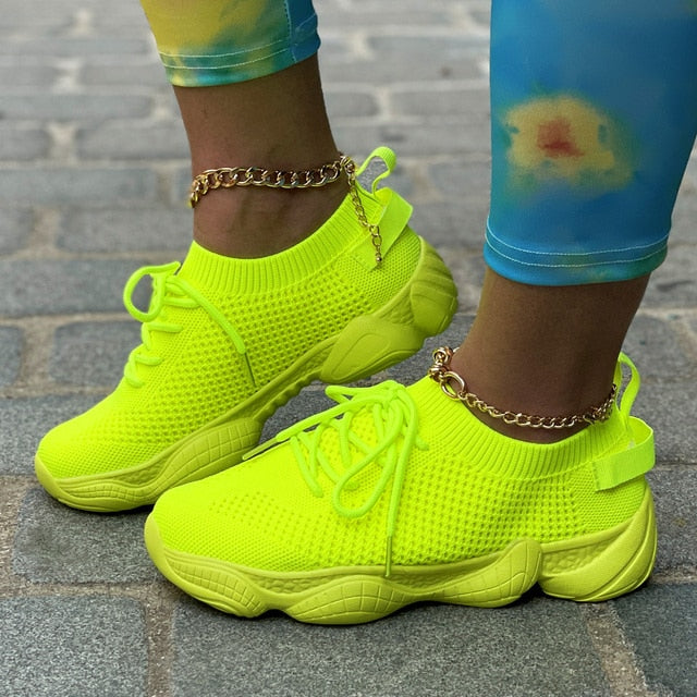 Women's Orthopedic Outdoor Sneakers with Laces β Comfortable and Stylish with Tracy