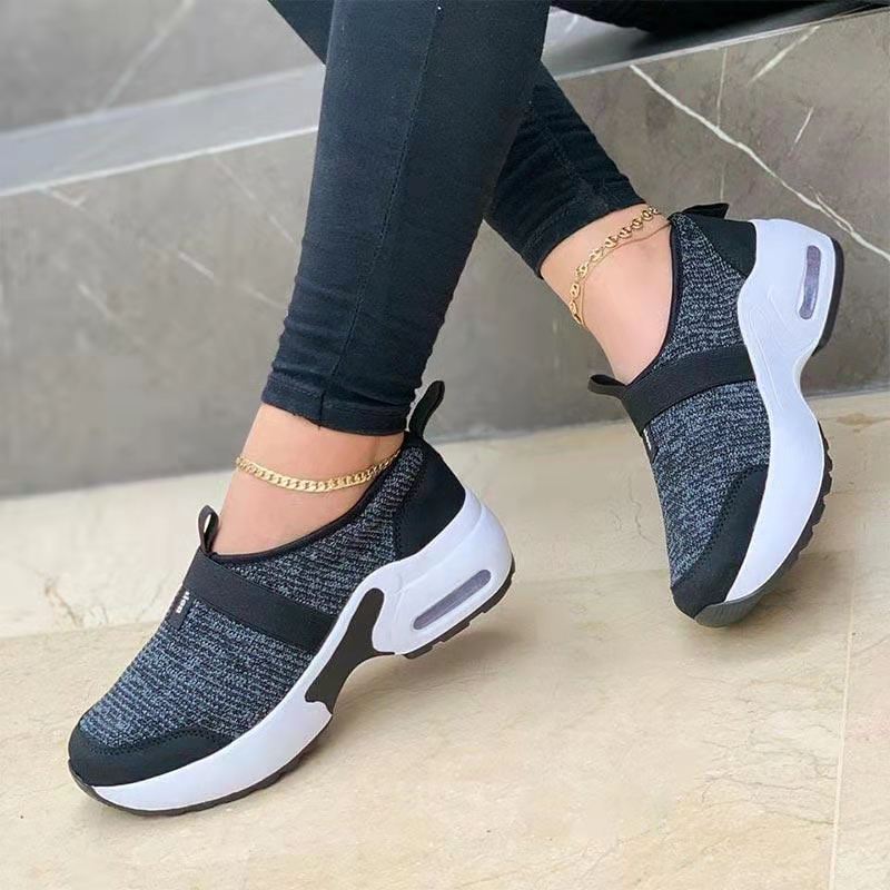 Comfortable orthotic shoes for women for easy and healthy walking