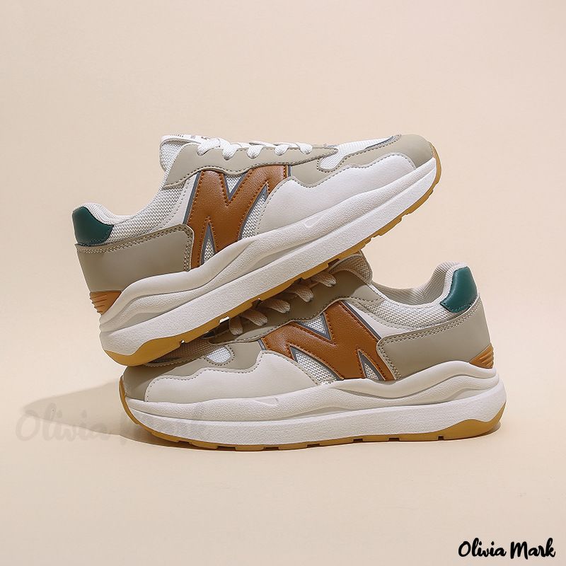 Fashionable sports shoes for maximum comfort in every activity