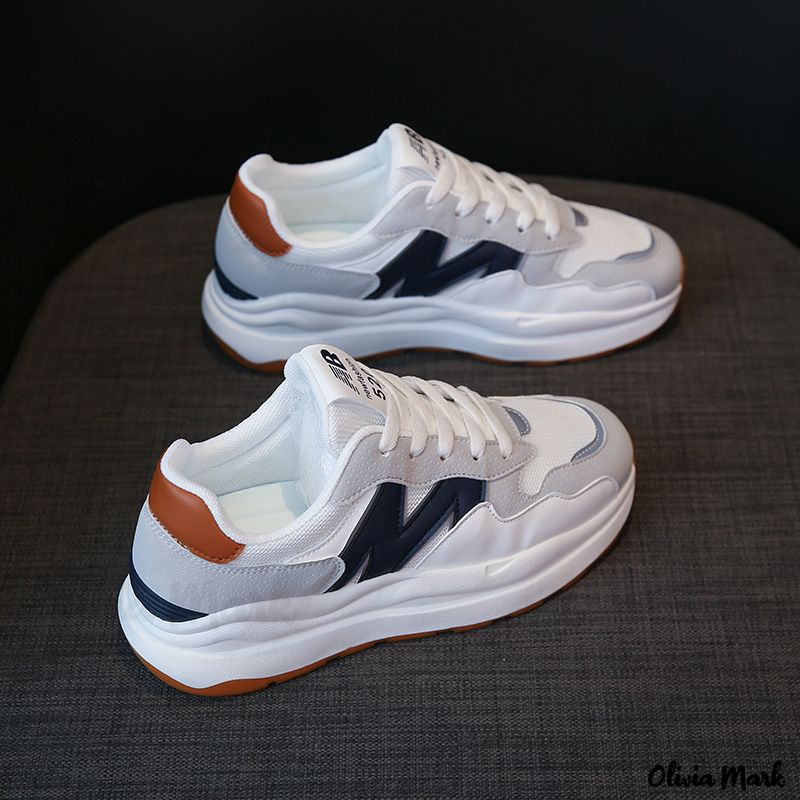 Fashionable sports shoes for maximum comfort in every activity
