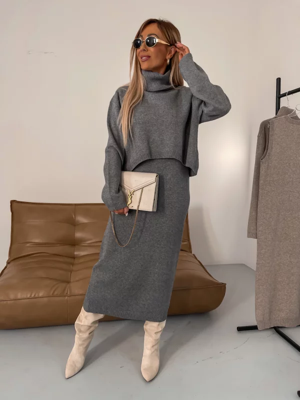 Nicole - Elegant Warm Knitted Set for Fall and Winter