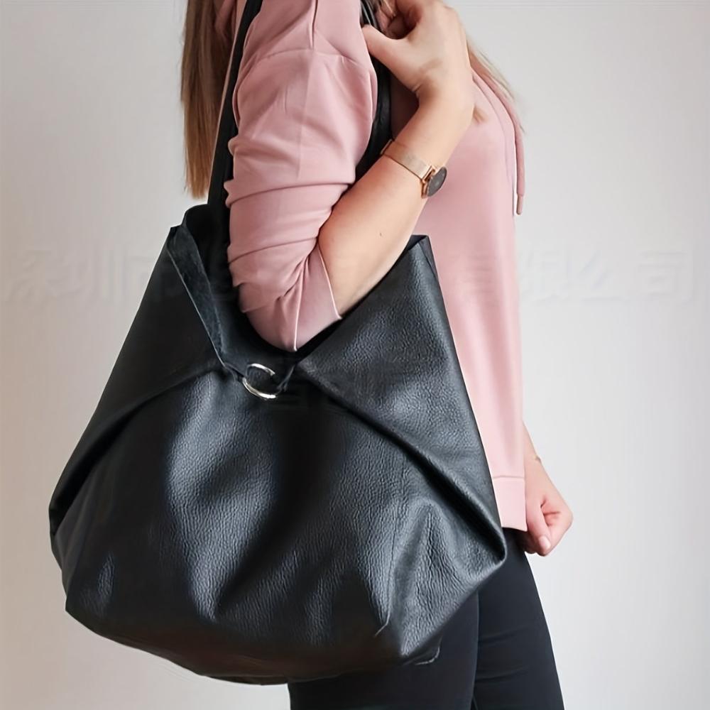 Renee's Large Retro Shoulder Bag - Style and Practicality Every Day