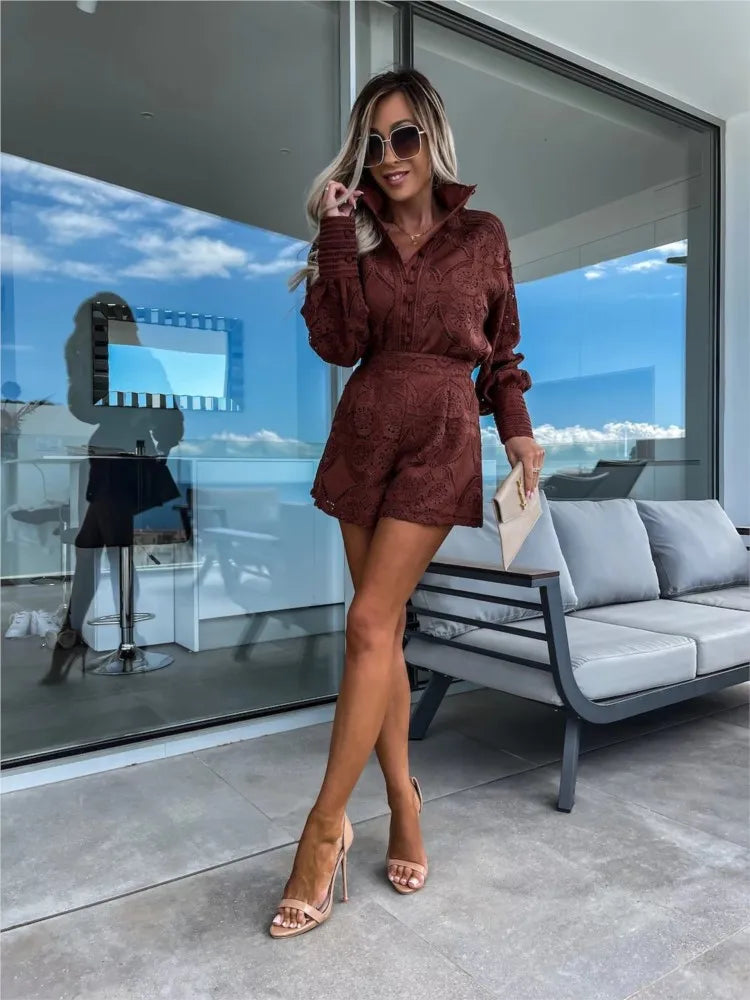Elegant Leslie Set Featuring Items with Perfect Style and Chic