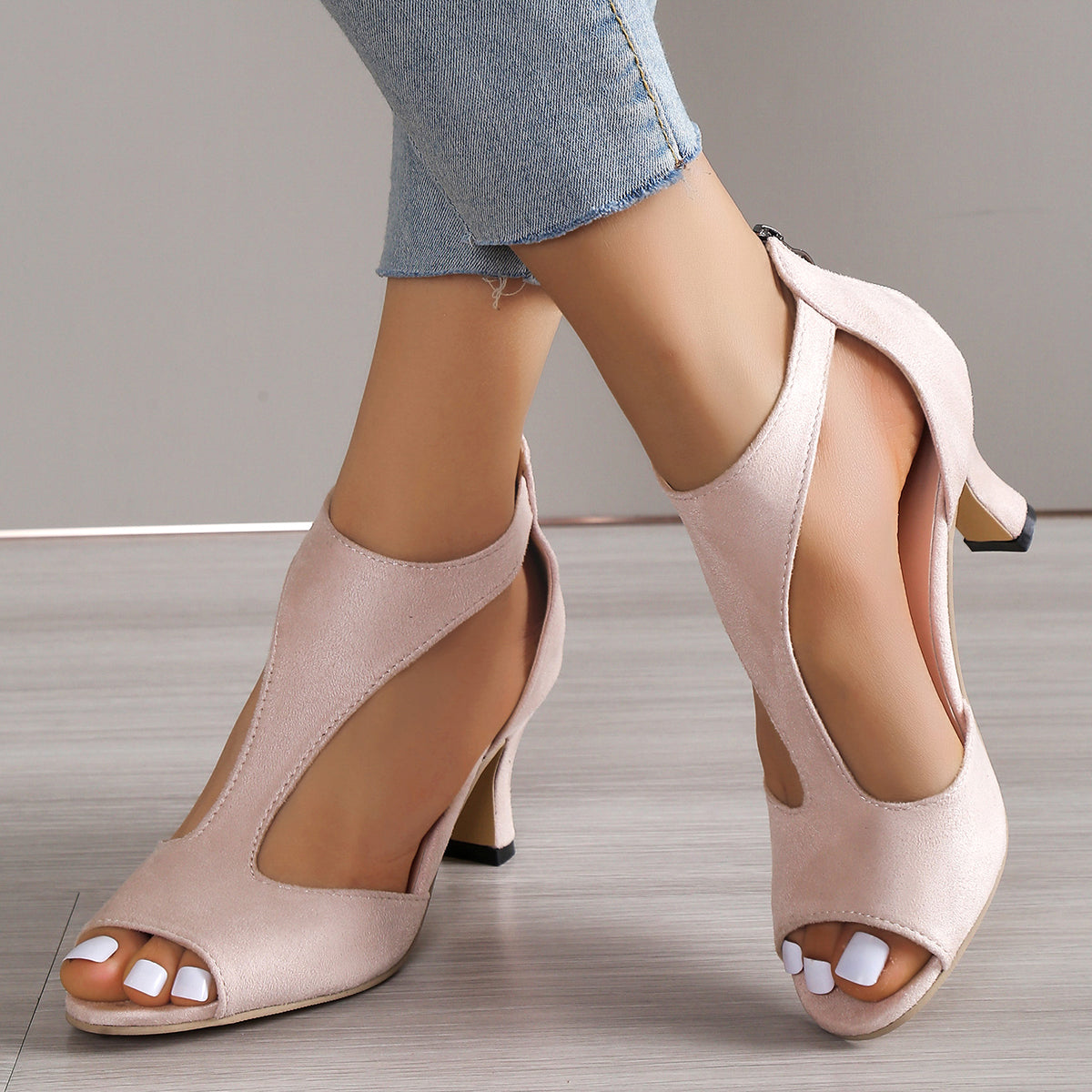 Comfortable Orthopedic Sandals with Ergonomic Heel for Perfect Comfort