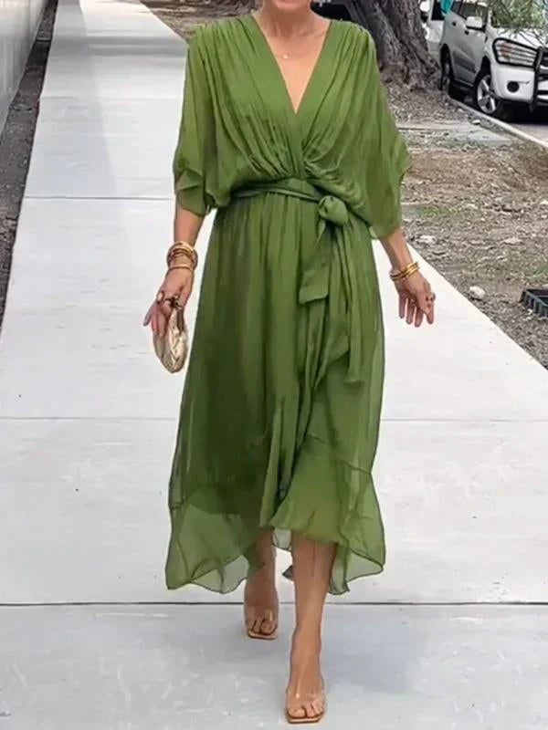 Sophie | Elegant Silk Dress with Stunning V-Cut for Perfect Style