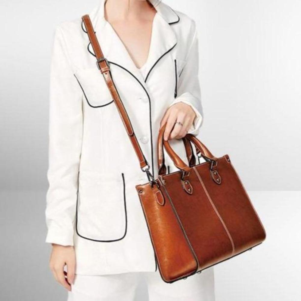 Elegant Storage Bag with Classic Design and Stylish Comfort