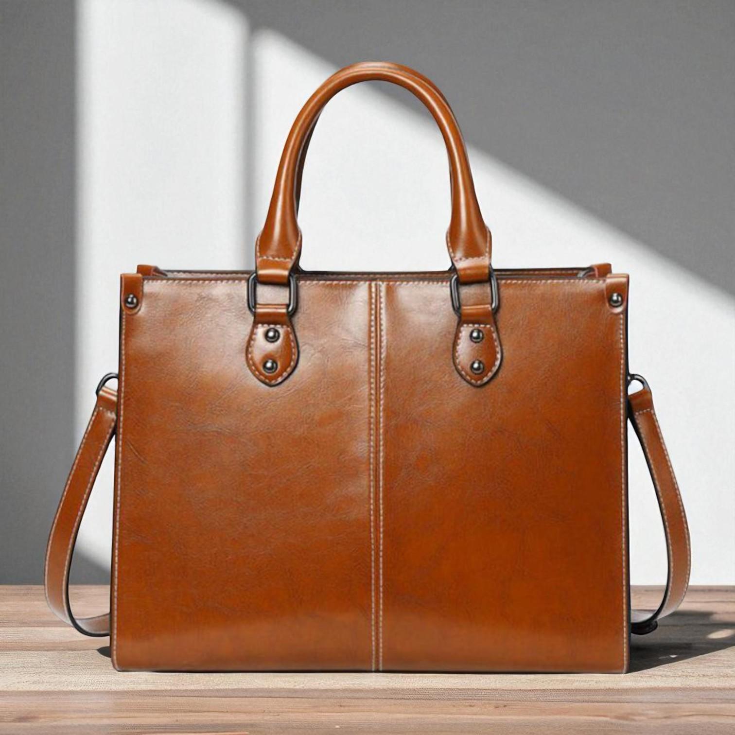 Elegant Storage Bag with Classic Design and Stylish Comfort