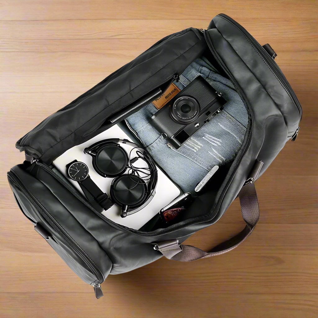 Duffle Travel Bag De Luxe Double Apron for Important and Stylish Items