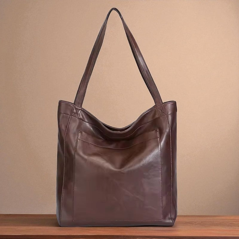 Fashionable Leather Bag and Complete Modern Style | Shira's Modern Chic