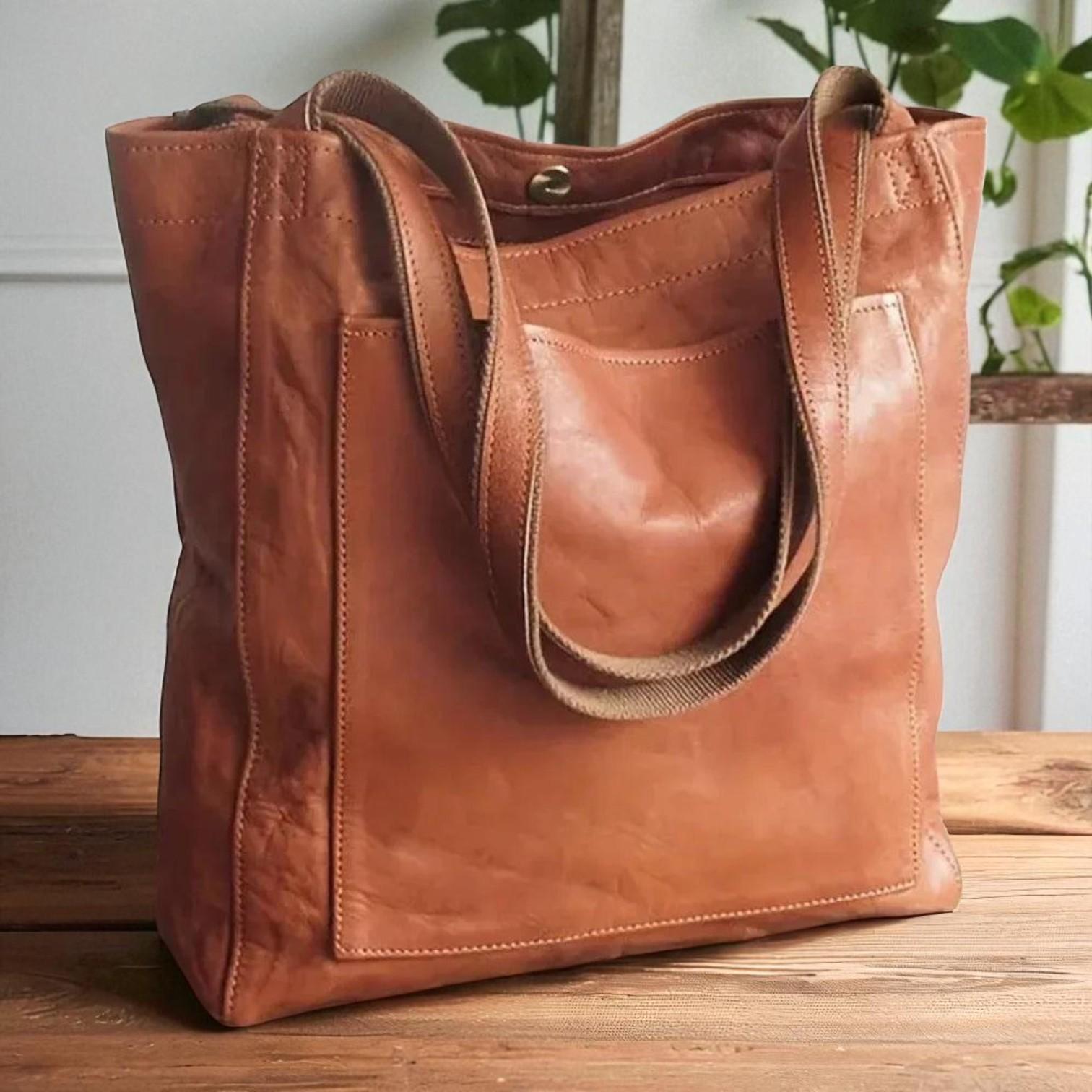 Fashionable Leather Bag and Complete Modern Style | Shira's Modern Chic